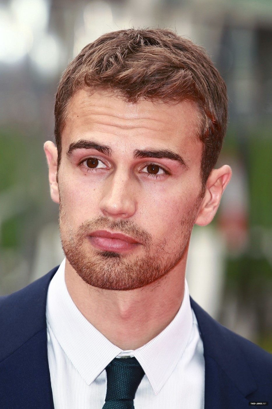 theojamesweb0916.jpg