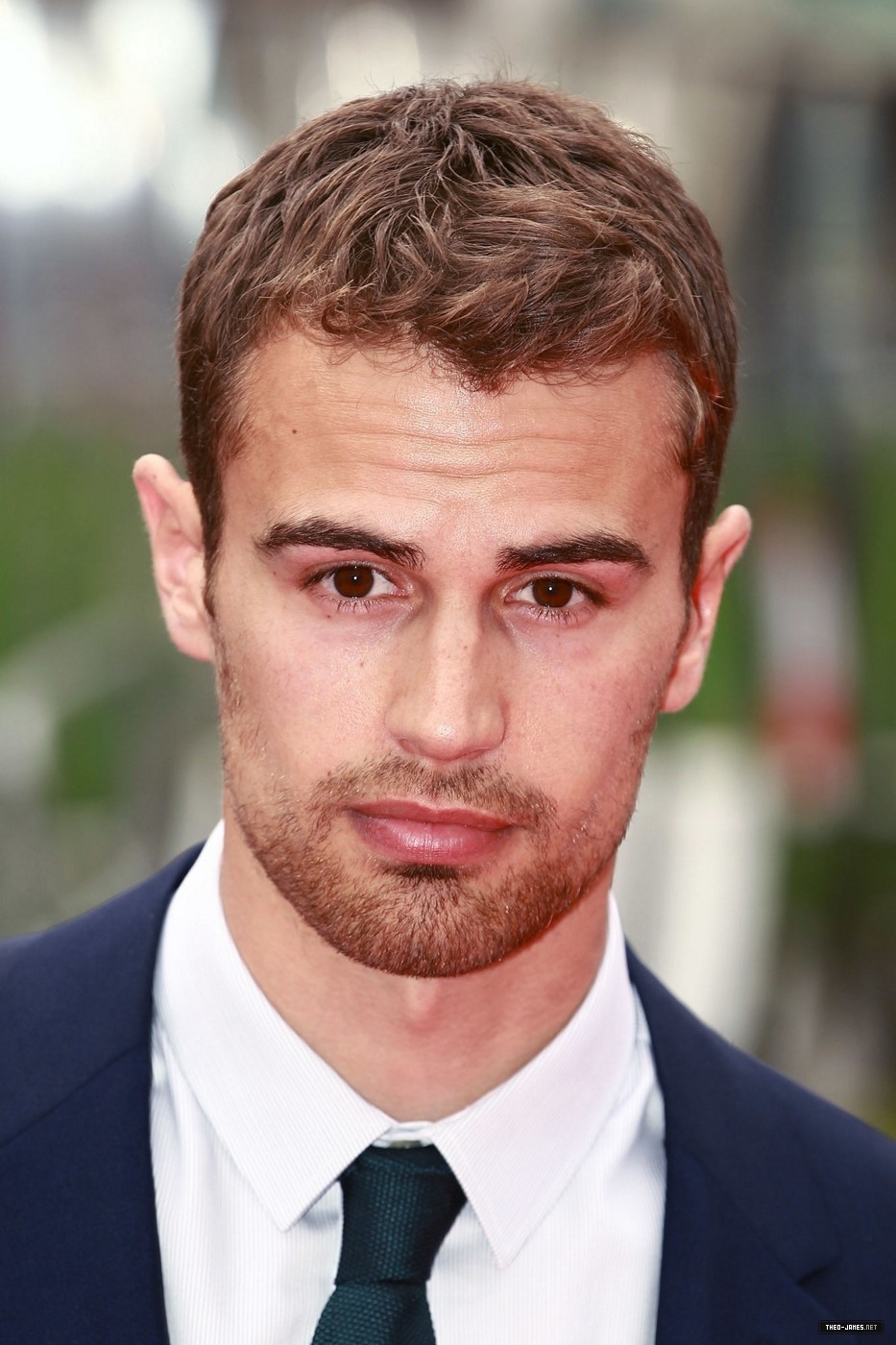 theojamesweb0917.jpg