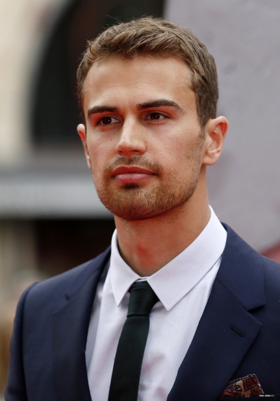 theojamesweb0953.jpg