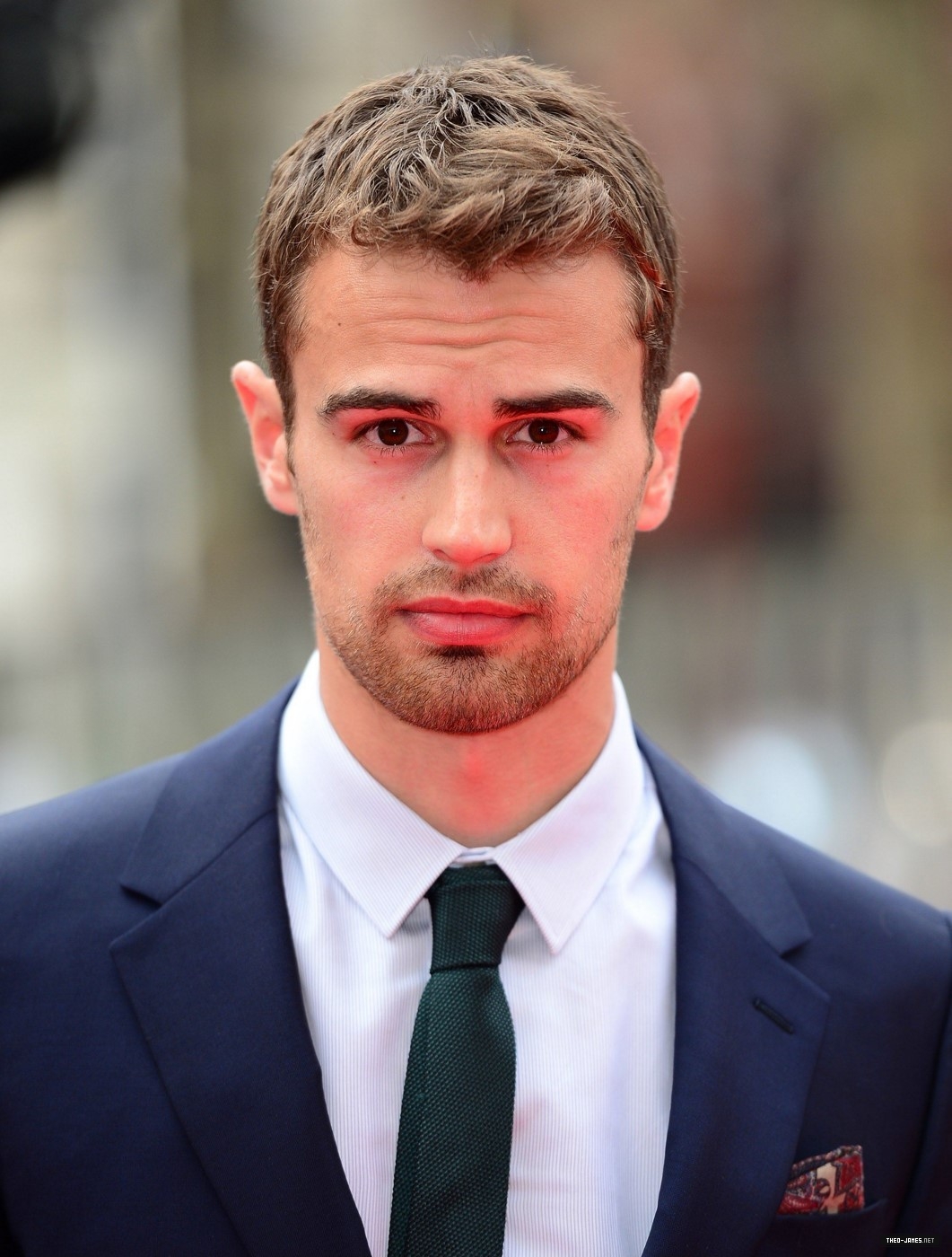 theojamesweb0962.jpg