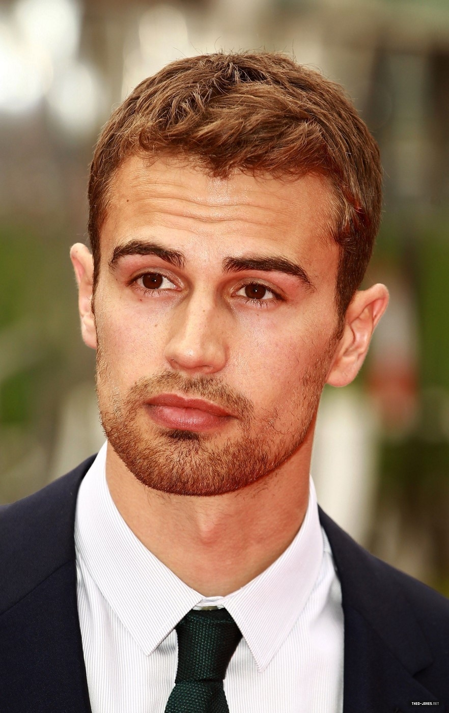 theojamesweb0968.jpg