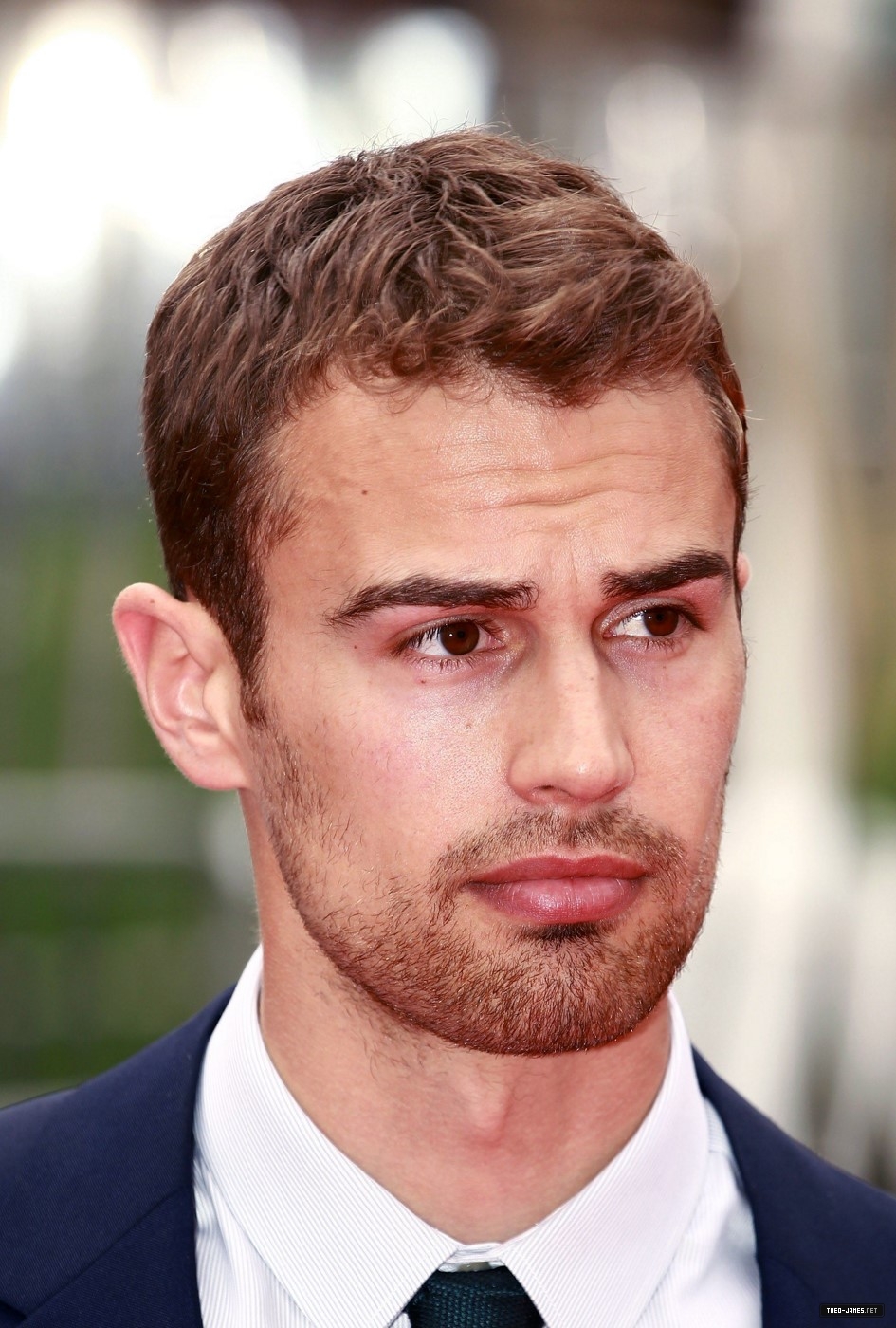 theojamesweb0970.jpg