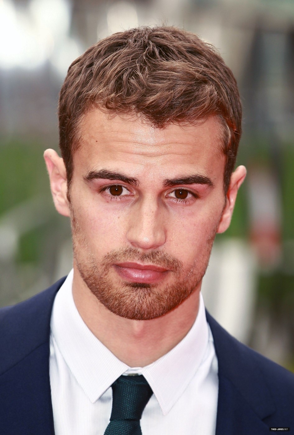 theojamesweb0972.jpg