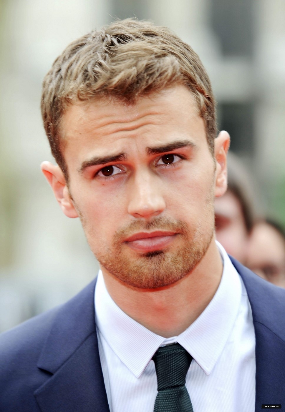 theojamesweb0979.jpg