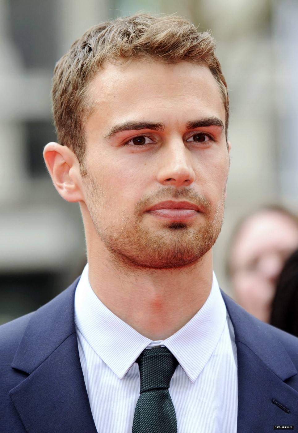 theojamesweb0980.jpg