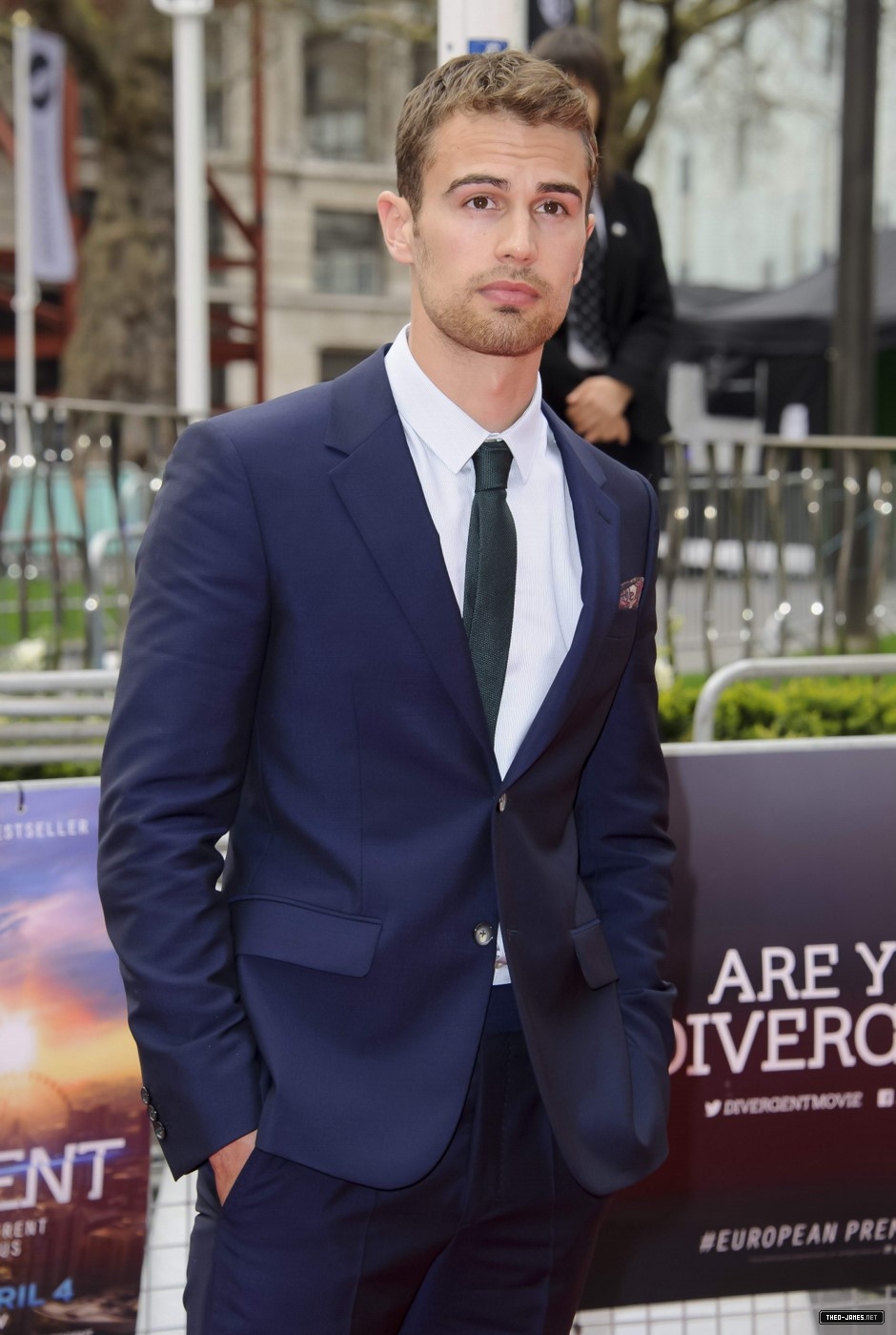 theojamesweb1040.jpg