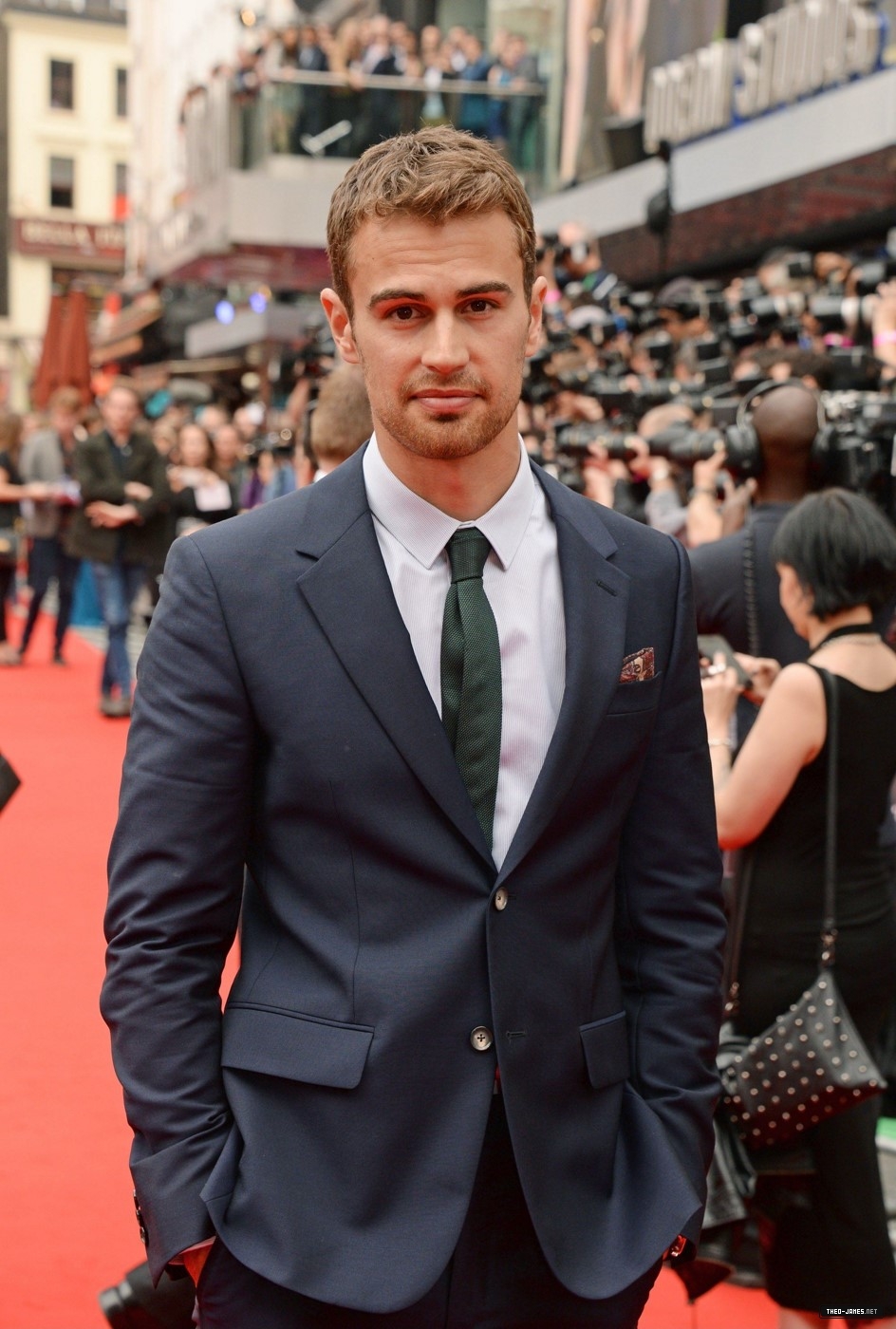 theojamesweb1042.jpg