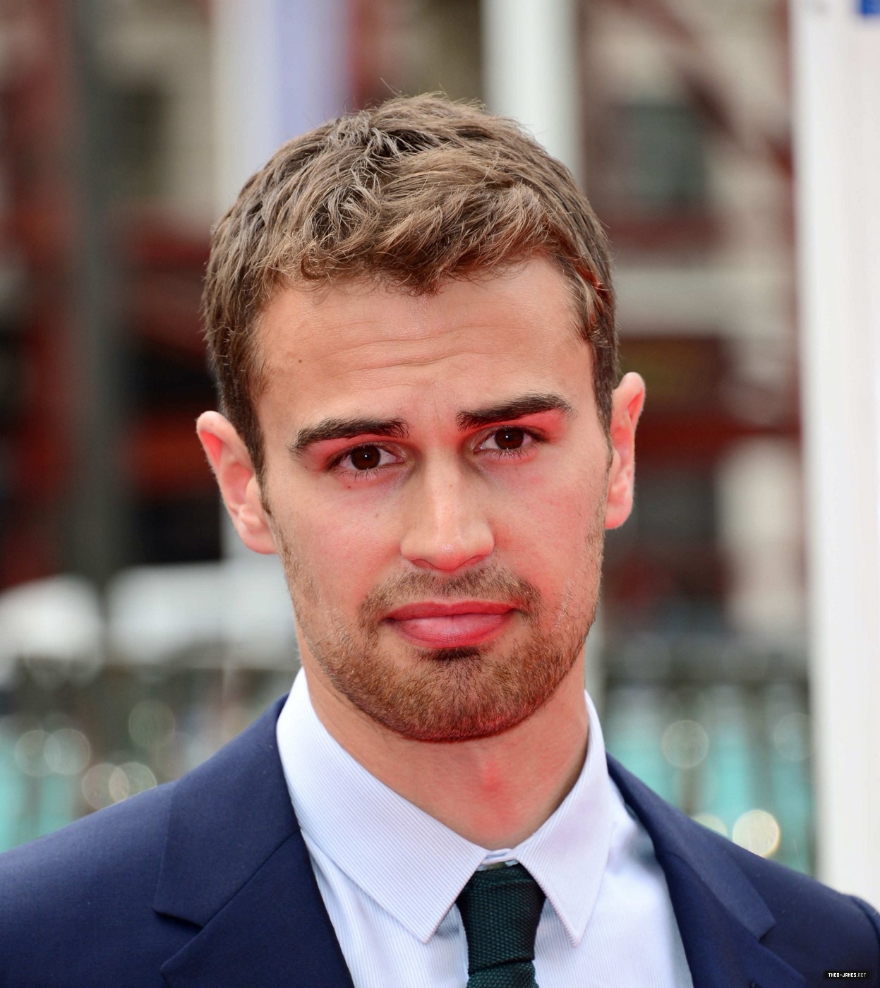 theojamesweb1068.jpg