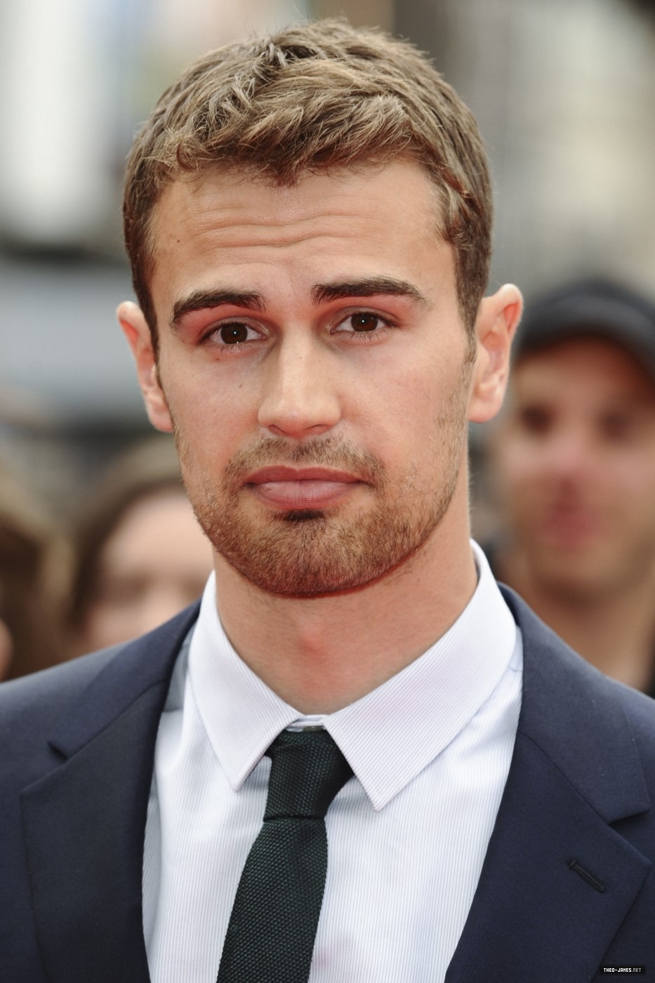 theojamesweb1100.jpg