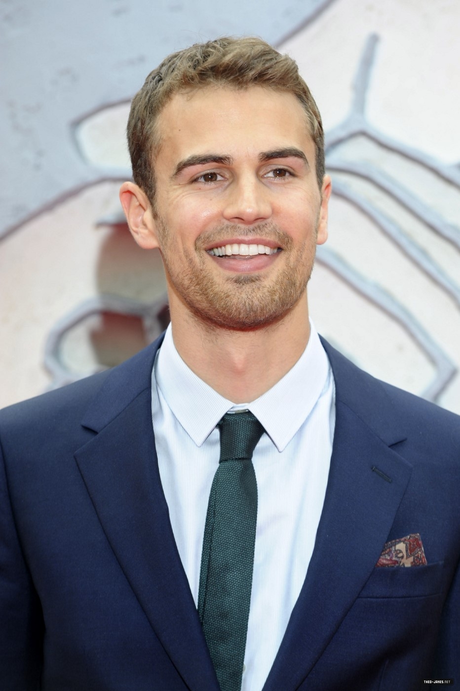 theojamesweb1107.jpg