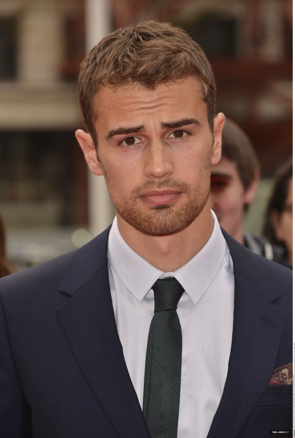 theojamesweb1111.jpg