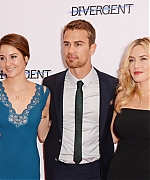 theojamesweb0832.jpg