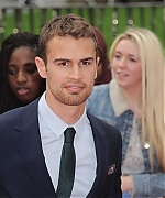 theojamesweb0865.jpg