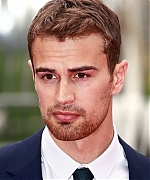 theojamesweb0915.jpg