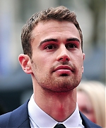 theojamesweb0949.jpg