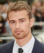 theojamesweb0959.jpg