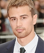 theojamesweb0960.jpg