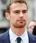 theojamesweb0980.jpg