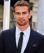 theojamesweb0996.jpg