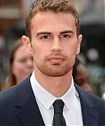 theojamesweb1000.jpg