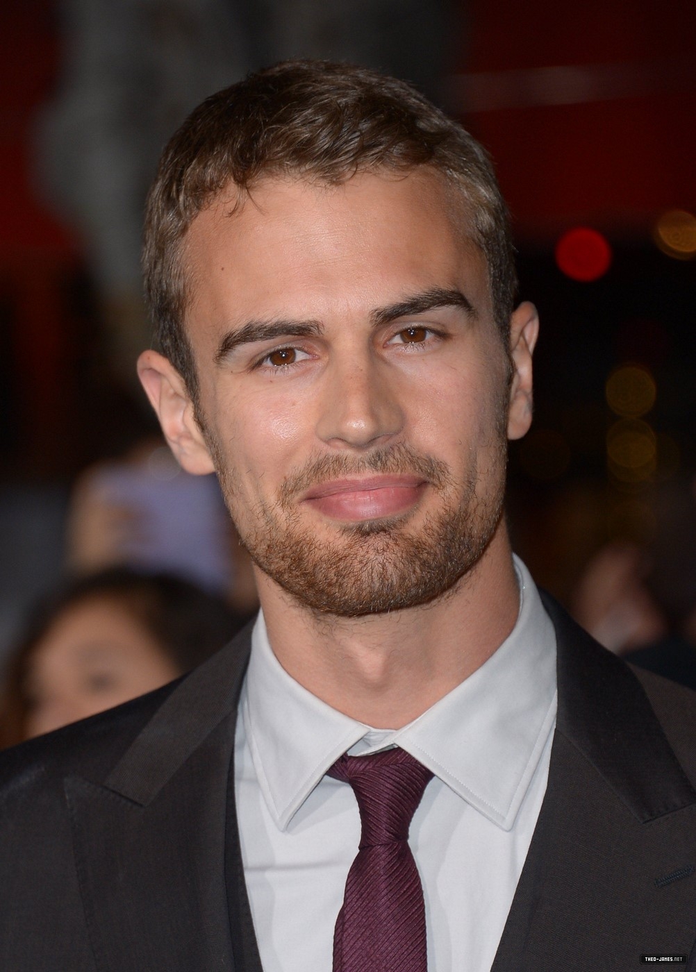 theojamesweb2100.jpg