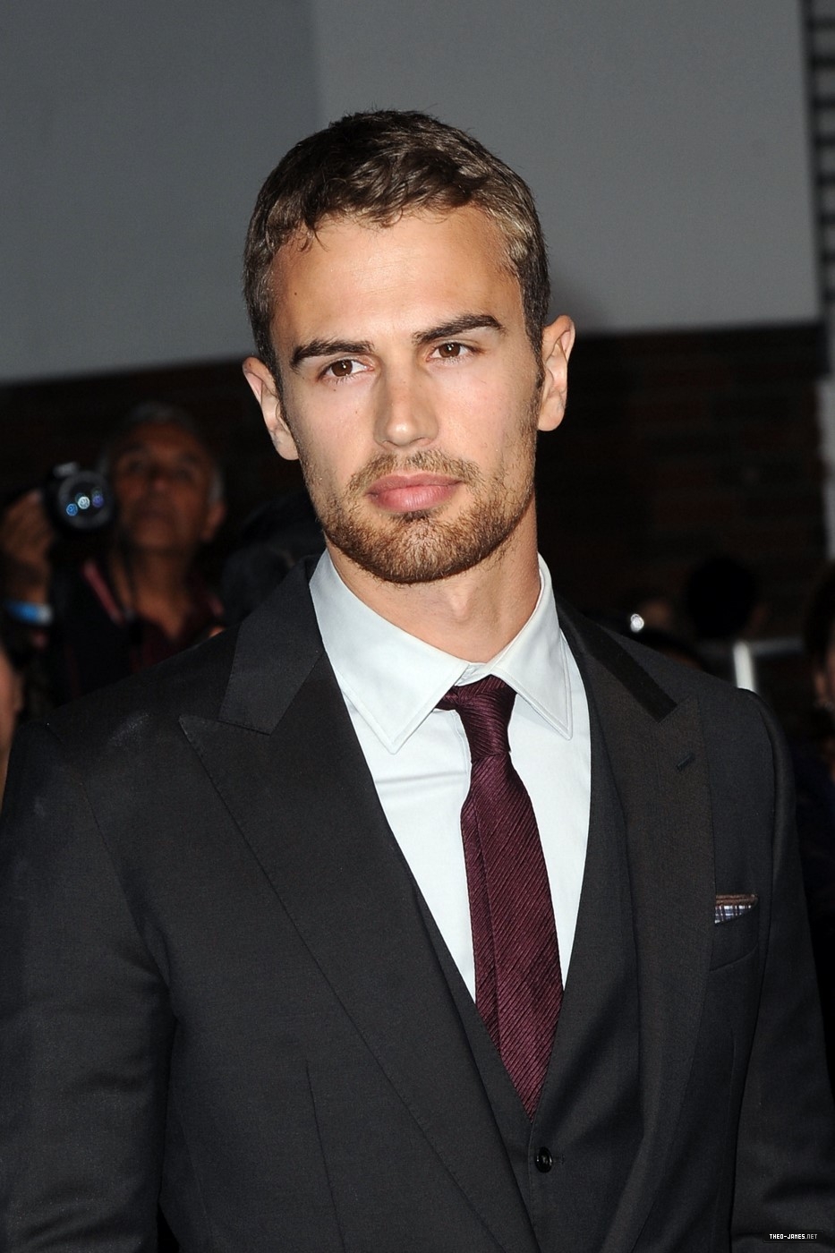 theojamesweb2146.jpg