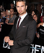 theojamesweb1208.jpg