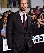 theojamesweb2010.jpg