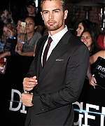 theojamesweb2011.jpg