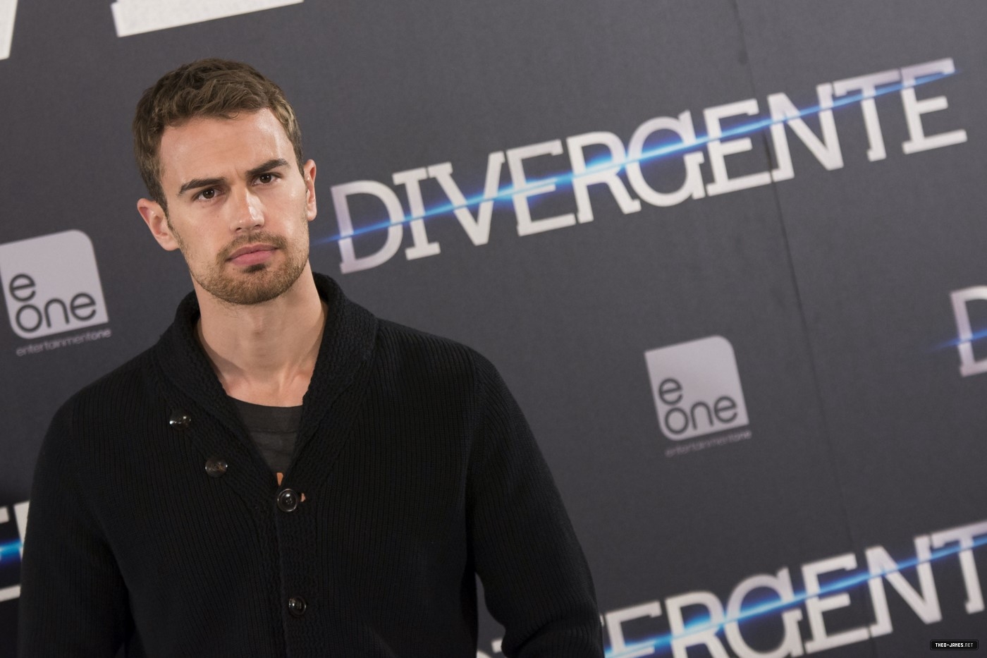 theojamesweb2200.jpg