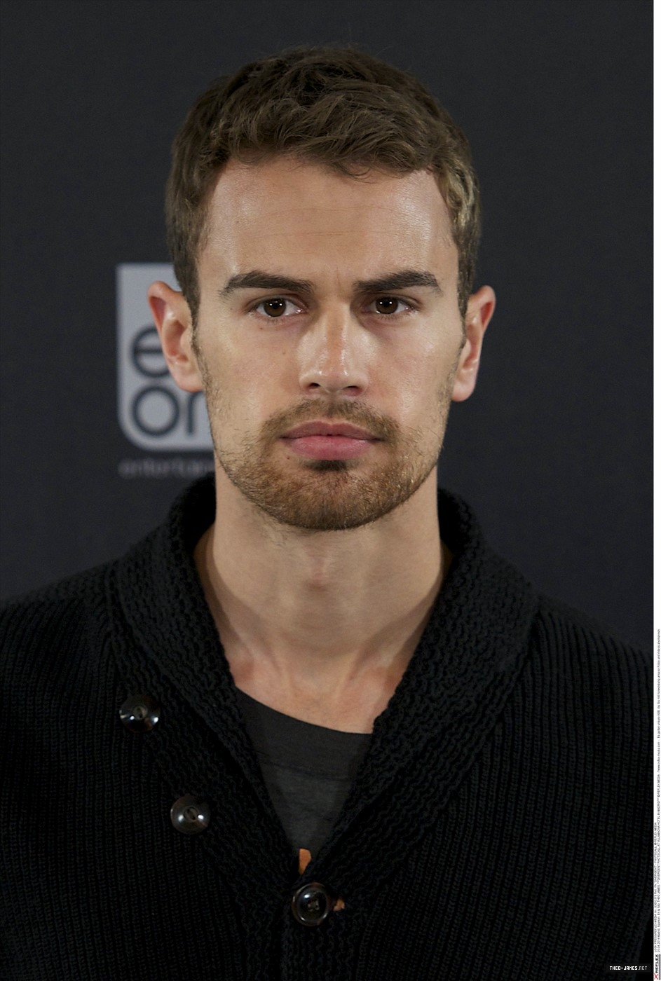 theojamesweb2267.jpg