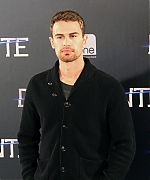 theojamesweb2254.jpg