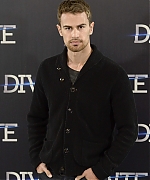 theojamesweb2313.jpg