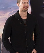 theojamesweb2357.jpg