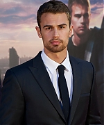 theojamesweb2379.jpg