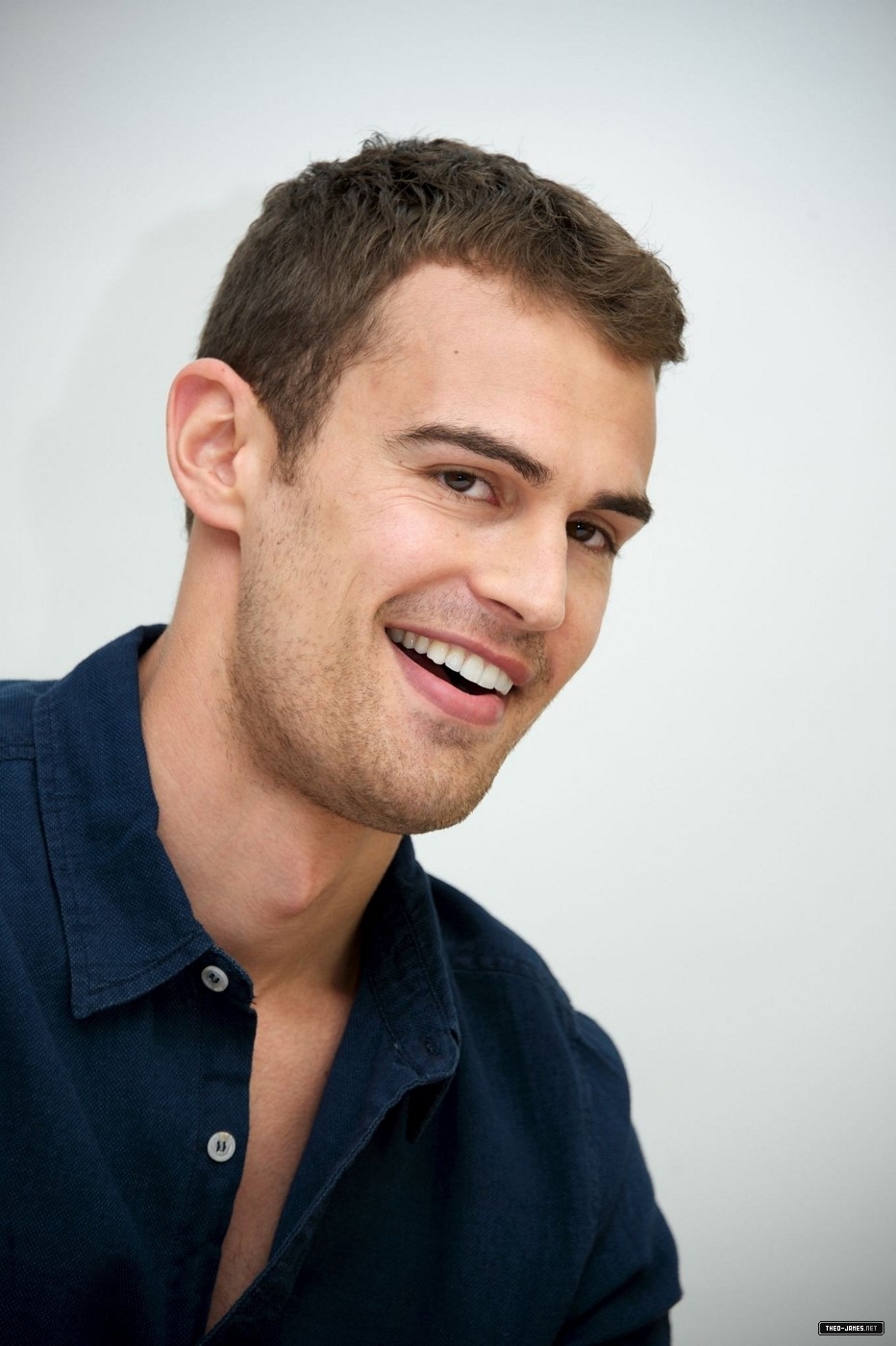 theojamesweb2480.jpg