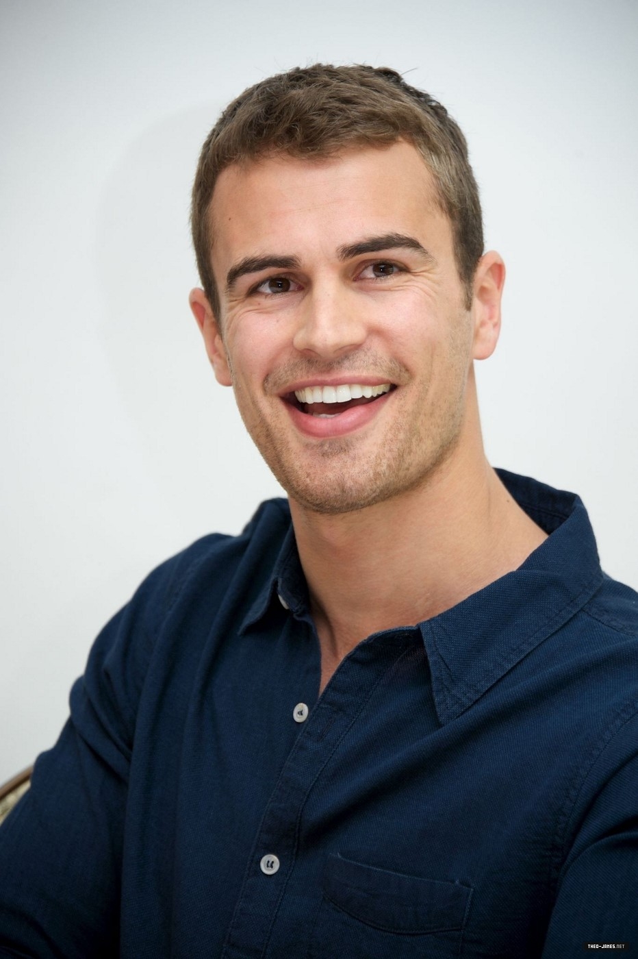 theojamesweb2485.jpg