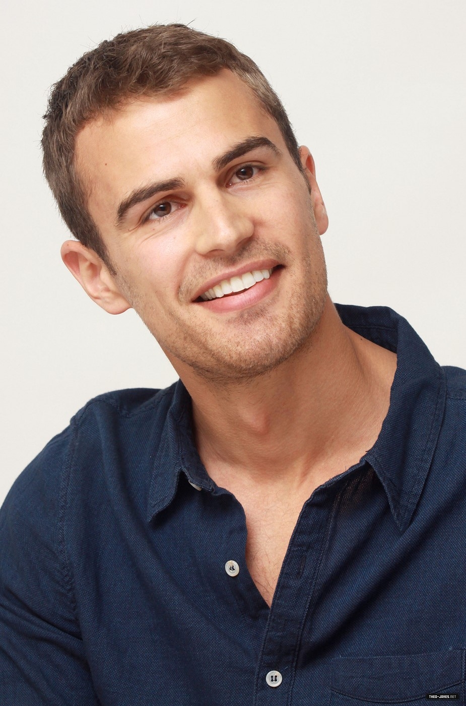 theojamesweb2534.jpg