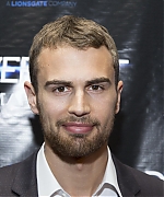 theojamesweb2560.jpg