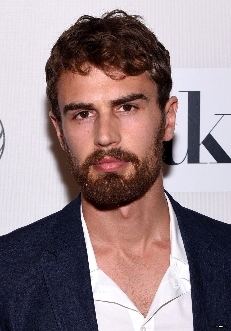 theojamesweb2995.jpg