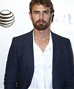 theojamesweb2962.jpg