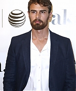 theojamesweb2975.jpg