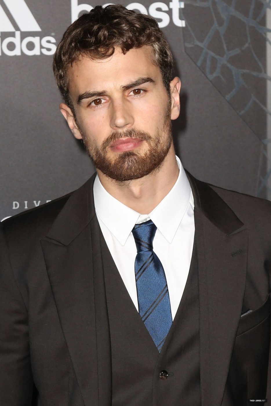 theojamesweb3581.jpg