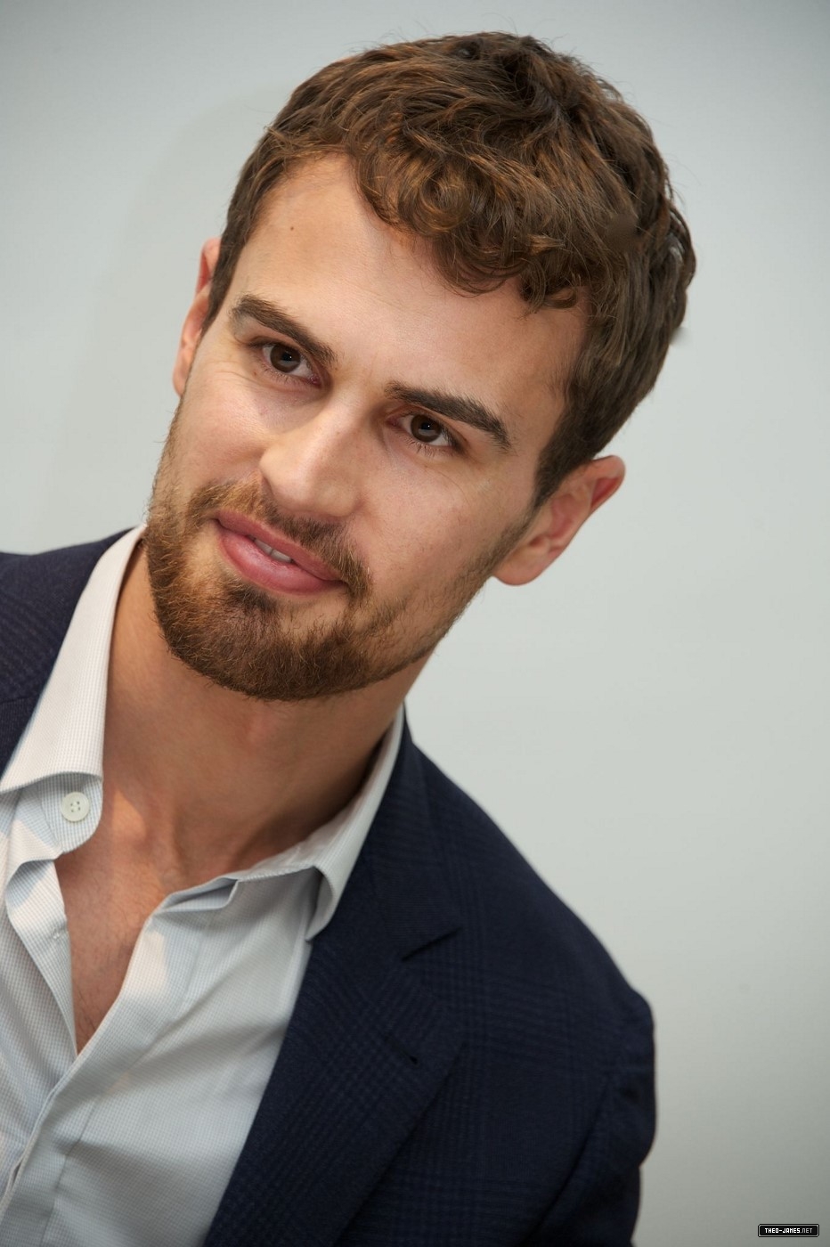 theojamesweb3671.jpg