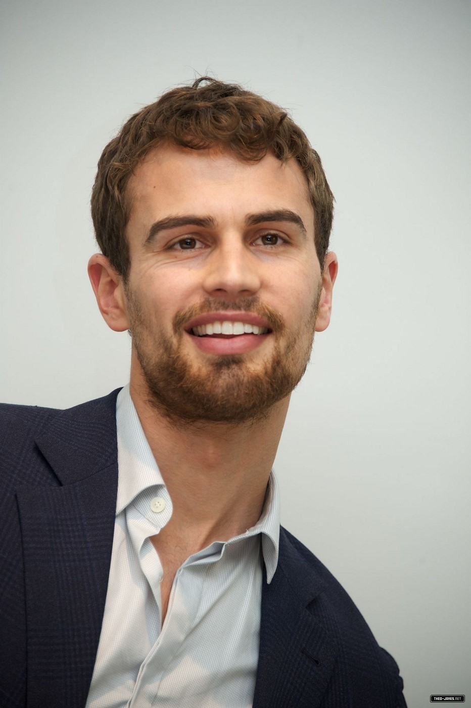 theojamesweb3675.jpg