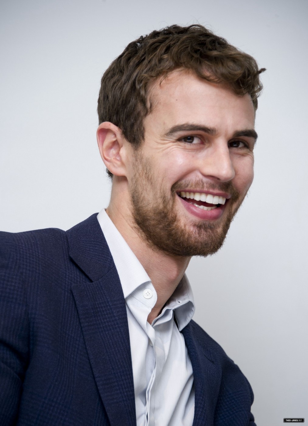 theojamesweb3708.jpg