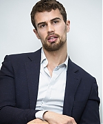 theojamesweb3686.jpg