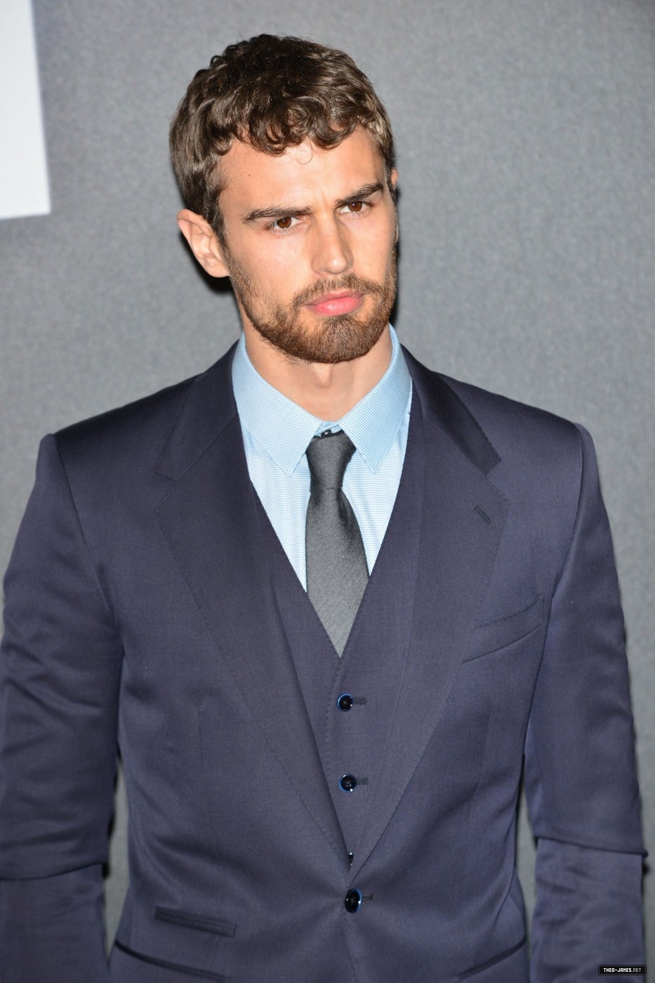 theojamesweb4025.jpg