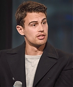 theojamesweb4399.jpg