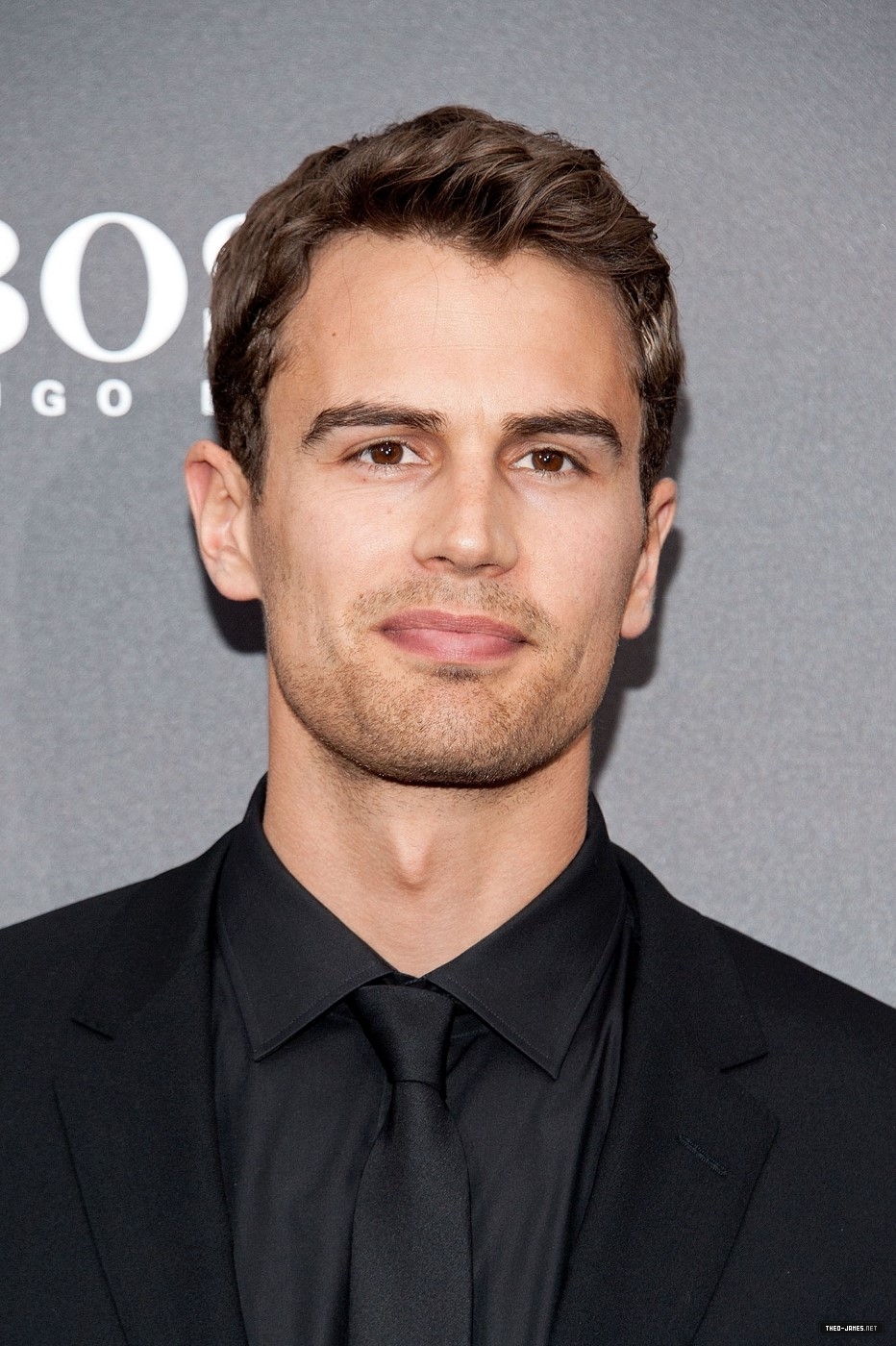 theojamesweb4256.jpg